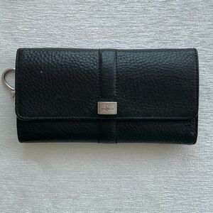 COLE HAAN women’s black leather clutch wallet with zipper